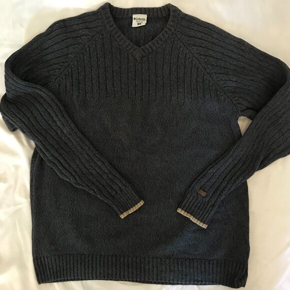 Columbia Men's Heavy Duty Knit V neck Sweater Fall Gray cable knit Size Medium - Picture 7 of 16